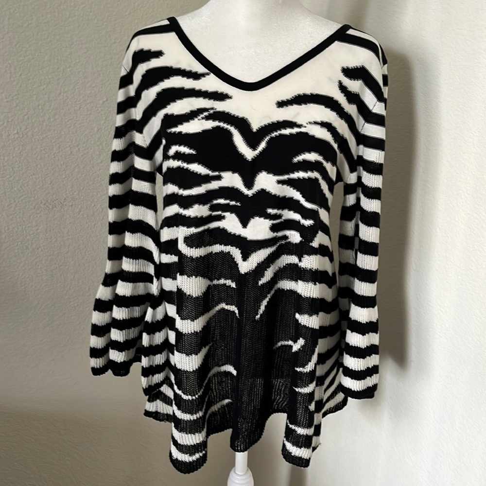 Stylish Long sleeve Sonia Rykiel (Zebra-like) pattern blouse.